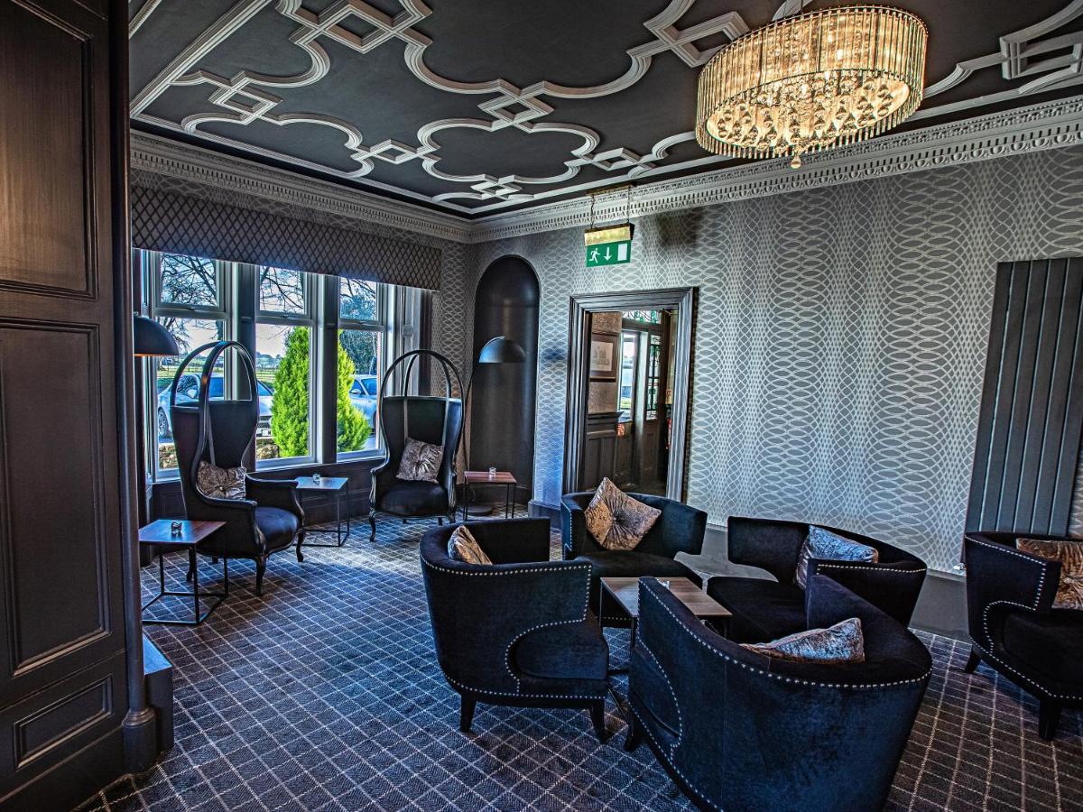 Sure Hotel By Best Western Локерби Экстерьер фото